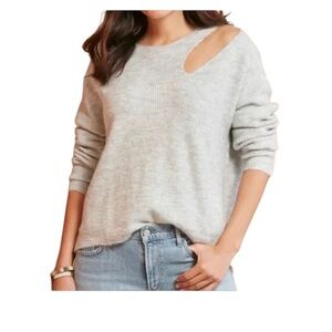 EVEREVE ALLISON JOY Ceci Cutout Shoulder Gray  Pullover, Boxy Fit, Sz M